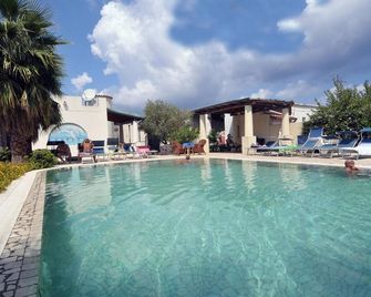Hotel Aura - Vulcano - Piscine
