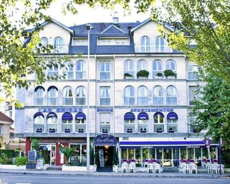 Apartamentos Las Brisas - Santander - Gebäude