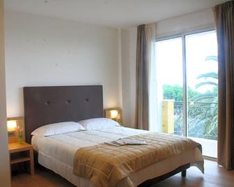 Villa Eva Hotel - Ventimiglia - Schlafzimmer