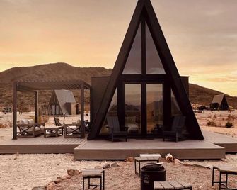 Stardust Big Bend Luxury A-Frame#5 great views - Terlingua