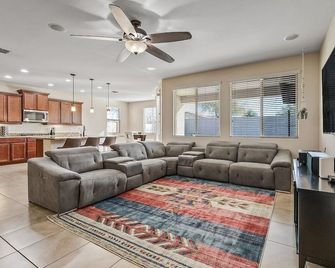 The Revel House - Phoenix