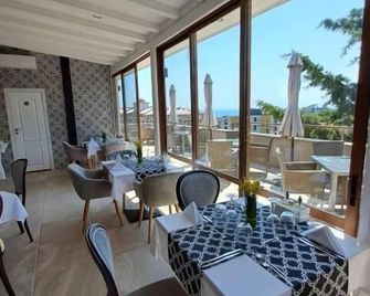 Vemara City Boutique Hotel-free parking - Varna