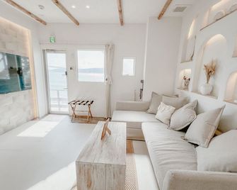 Beachhouse Geragera - קובה - סלון