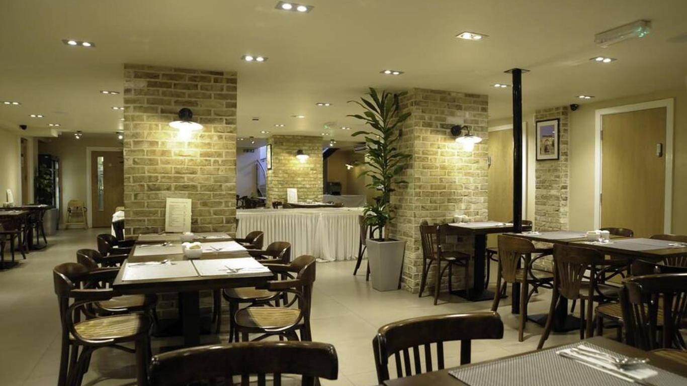 Kings Cross Inn Hotel