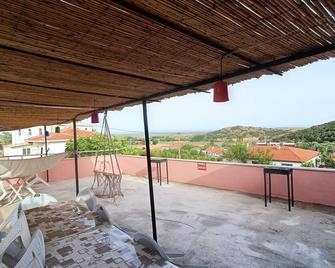 Eray Pansiyon - Gökçeada - Balkon