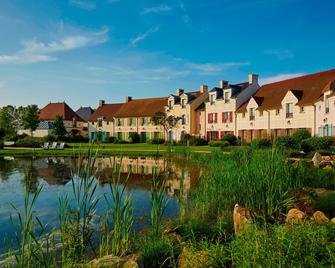 Marriott's Village d'lle-de-France - Bailly-Romainvilliers - Building