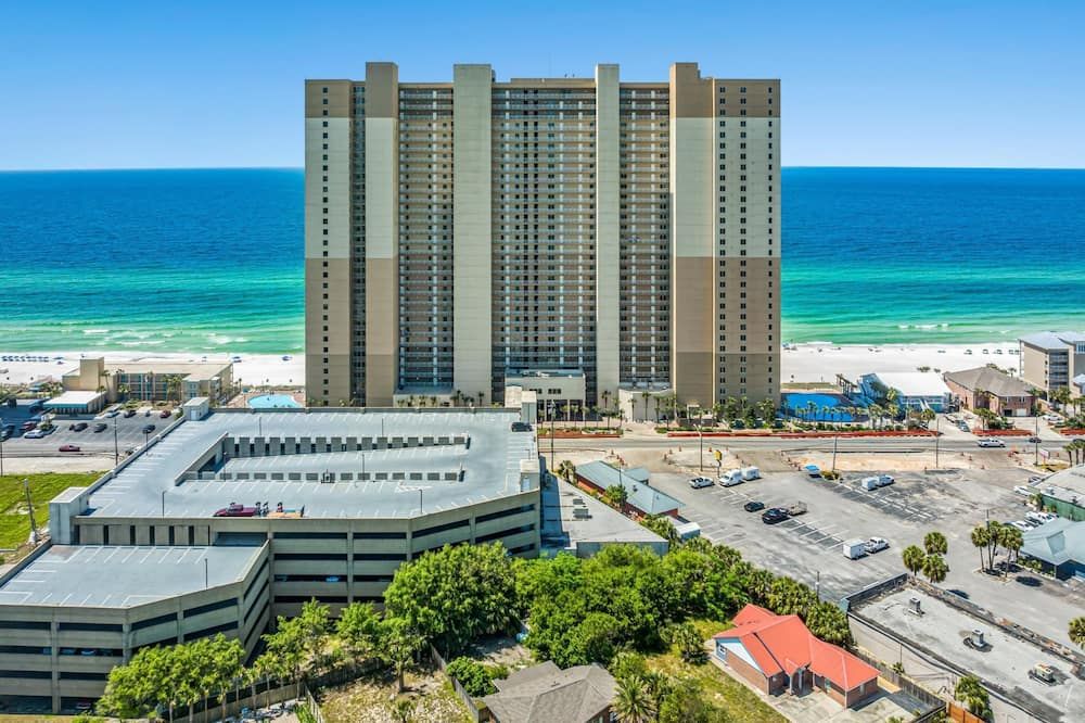Tidewater Beach Resort by Panhandle Getaways - Panama City Beach - Edificio