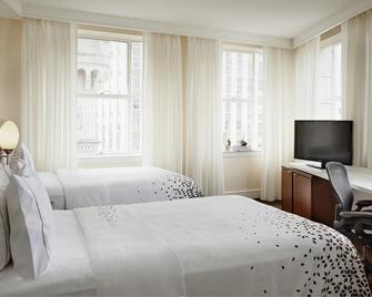 Renaissance New Orleans Pere Marquette French Quarter Area Hotel - New Orleans - Bedroom