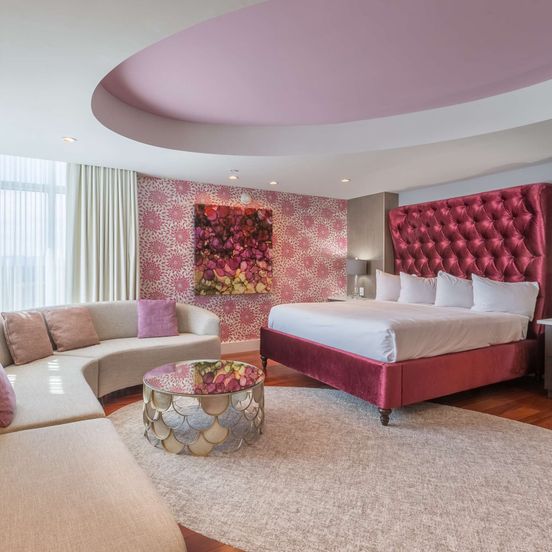 Bedroom view of DoubleTree by Hilton Asheville Downtown