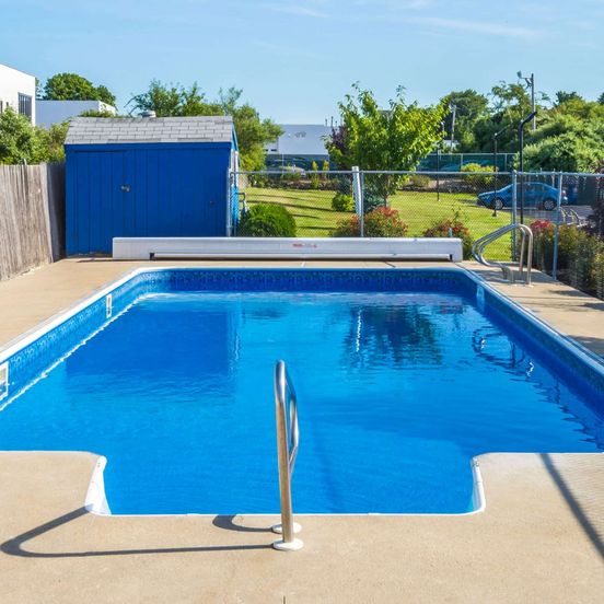 Days Inn by Wyndham Middletown/Newport Area image 1