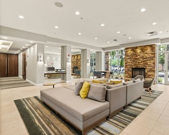 Holiday Inn Baton Rouge College Drive I-10 By IHG - Baton Rouge - Ingresso