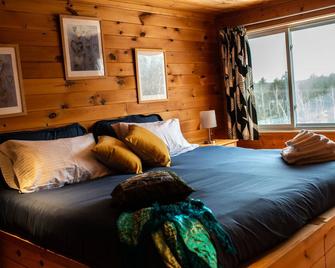 Myers Cave Resort - Cloyne - Habitación