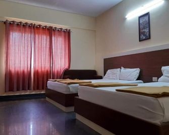 Sapphire Inn - Bangalore - Habitación