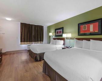 Extended Stay America Suites - Orlando - Lake Mary - 1036 Greenwood Blvd - Lake Mary - Bedroom