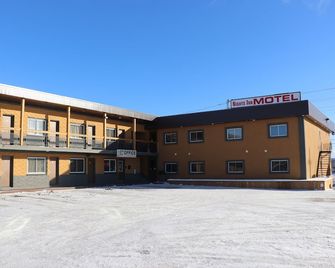 Nights Inn Motel - ת'אנדר ביי - בניין