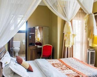 Desert Breeze - Arua - Habitación