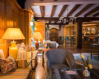Hotel & Spa A la cour d'Alsace by HappyCulture - Obernai - Salon