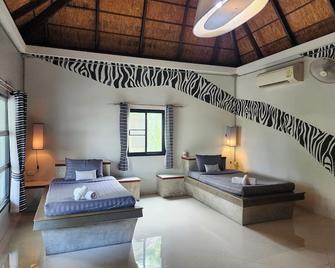 Hatthaland Resort and Spa - Phitsanulok - Bedroom
