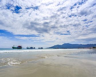 Ttc Resort Doc Let - Ninh Hoa - Playa