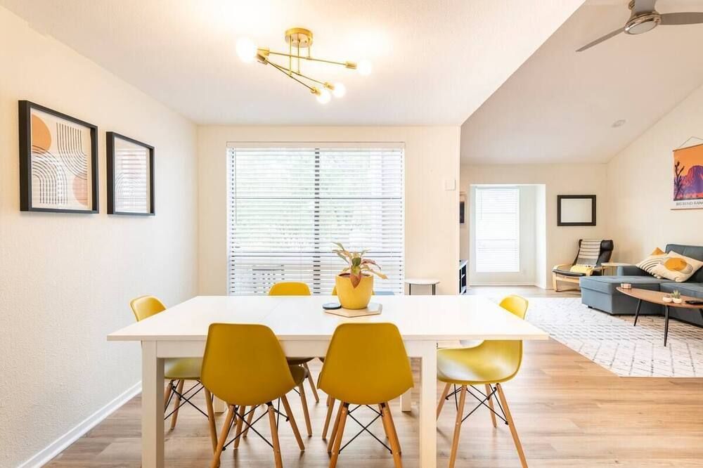 3-bedroom vacation home just 3 minutes to South Congress Avenue - אוסטין - חדר אוכל