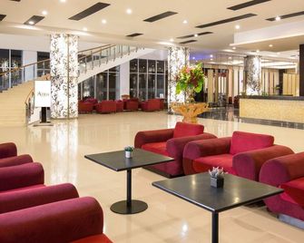Atria Hotel Magelang - Magelang - Lobby