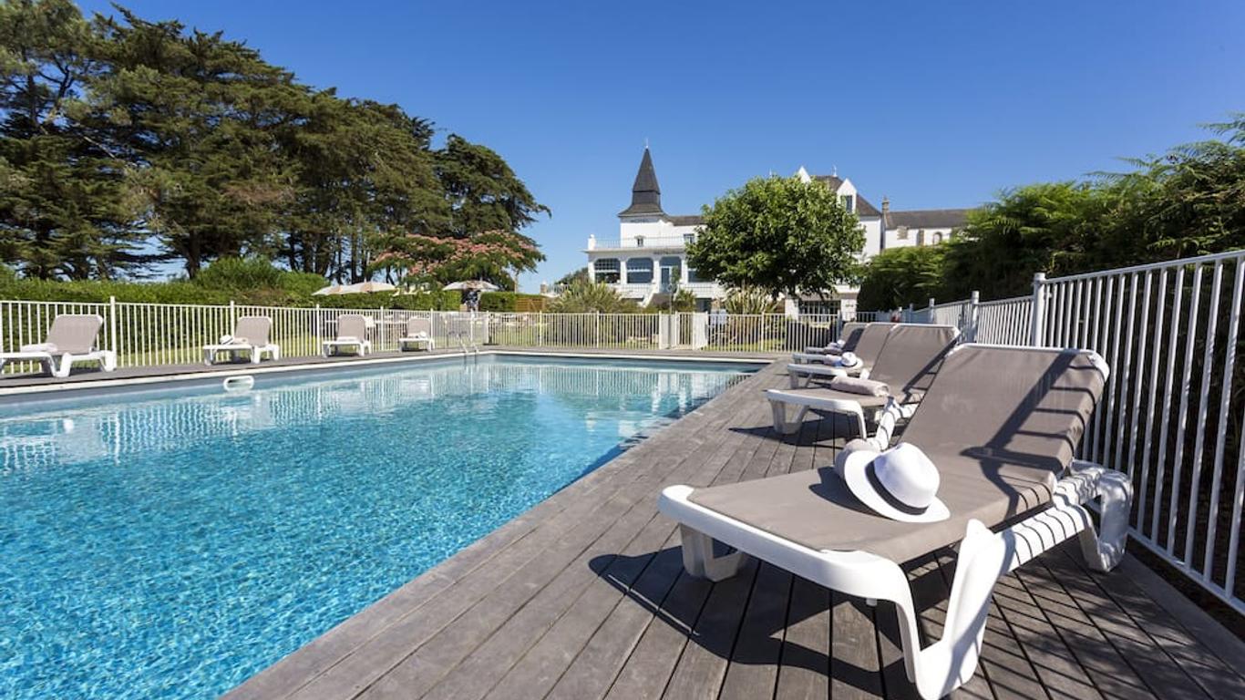 هوتل دو تومولوس