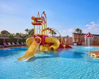 Universal Hotel Romantica - ses Salines - Pool