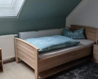 Neu! Modernes Wohnen in Erbendorf - Oberpfalz - Erbendorf
