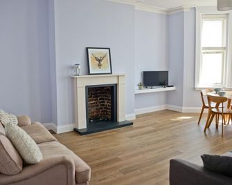 Seaview - Worthing - Wohnzimmer