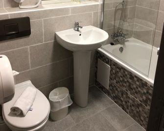 Brit Hotel Plaisance - Narbonne - Kamar Tidur