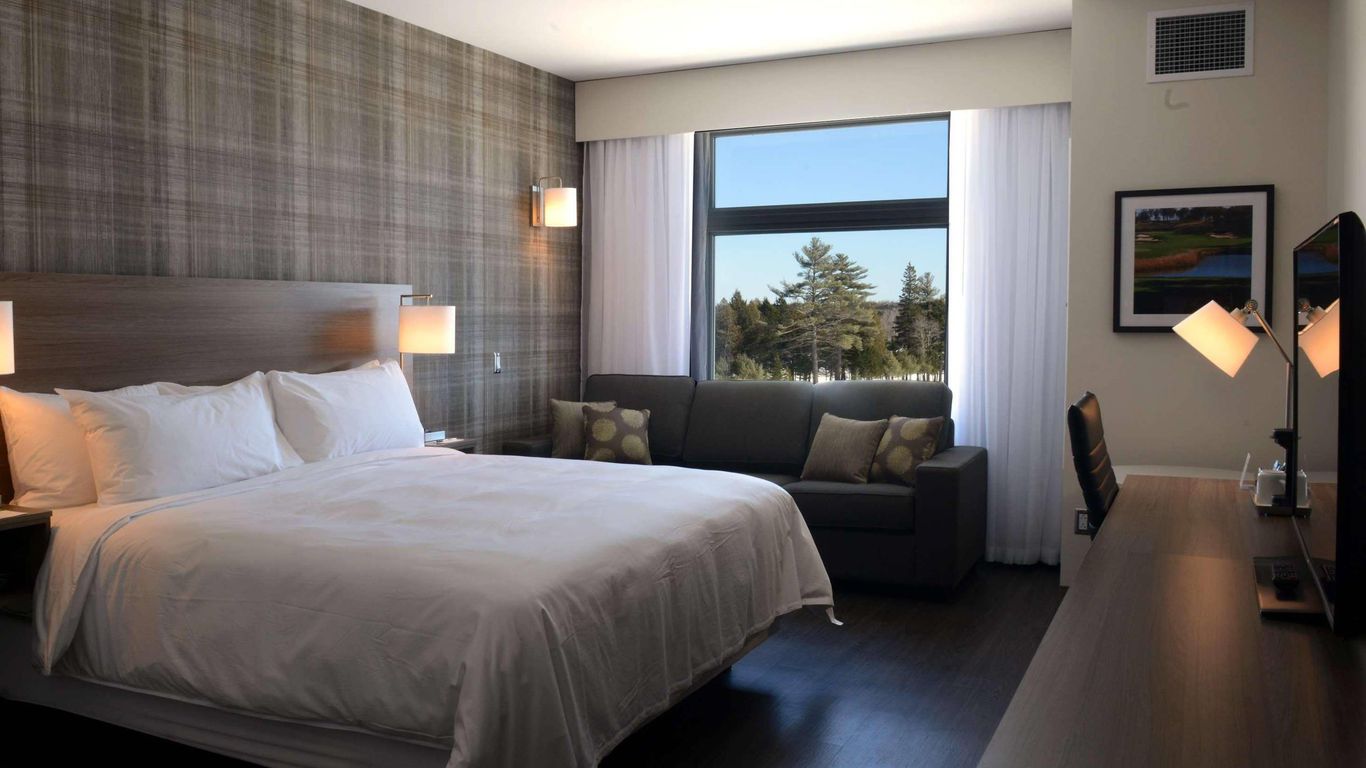 Radisson Kingswood Hotel & Suites