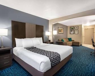 La Quinta Inn by Wyndham Peru Starved Rock State Park - Peru - Спальня