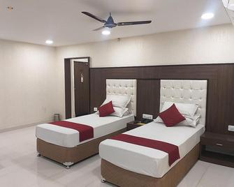 Hotel Darshan - Jamshedpur/詹謝普爾 - 臥室