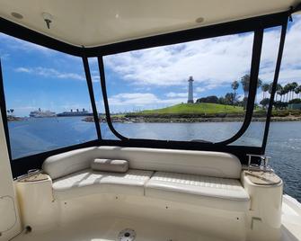 Dockside Boat & Bed Long Beach - Long Beach - Bedroom