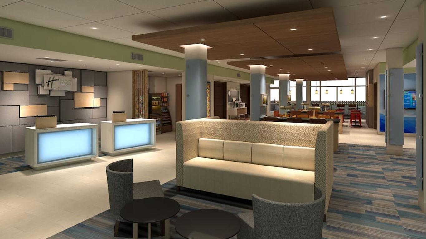 Holiday Inn Express & Suites Tampa East - Ybor City