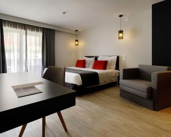 Sport Hotel Gym + Spa - Covilhã - Habitación