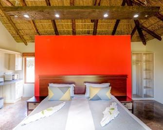Kruger View Chalets - Malelane - Bedroom