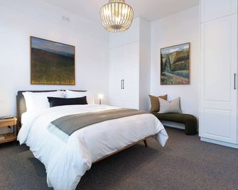 Villa Gwen: Character Home Moments From the City - Invermay - Bedroom