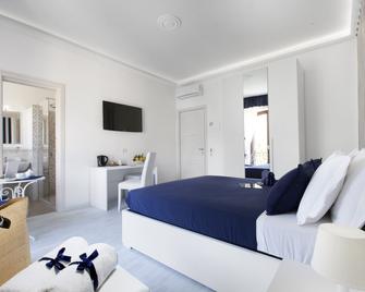 Villa Iolanda - Piano di Sorrento - Bedroom