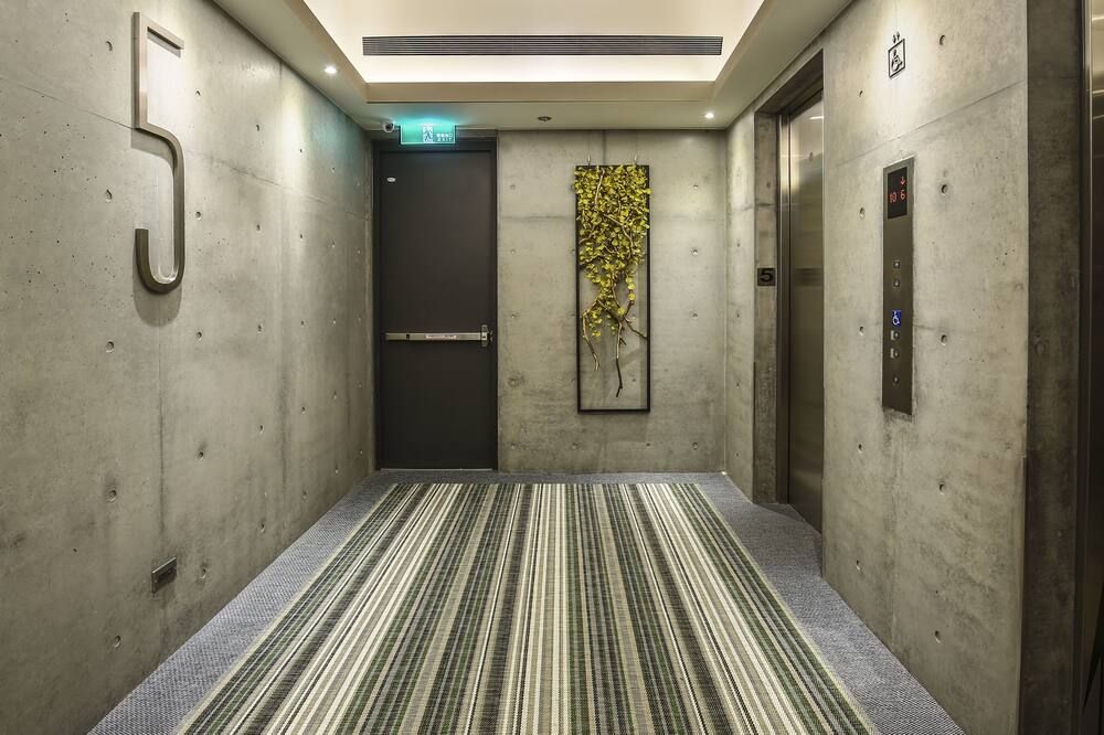 Cityinn Hotel Plus- Fuxing North Road Branch - טאיפיי - מסדרון