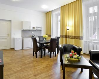 Apartments Central Park Marienbad - Marienbad - Essbereich