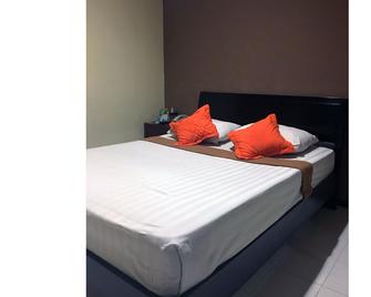 Helios Hotel Malang - Malang - Habitación