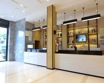 City Comfort Inn Huanggang Qichun Exhibition Center - Huanggang - Recepción
