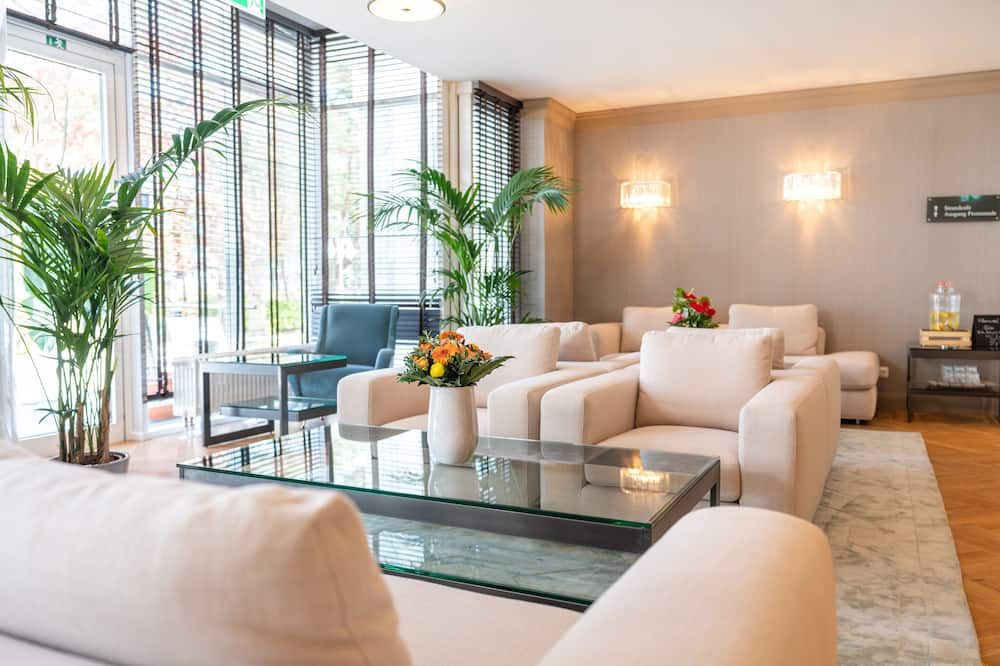 Strandhotel Ahlbeck - הרינגסדורף - טרקלין