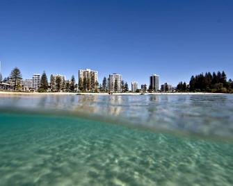 Tondio Terrace Flat 5 - Pet Friendly - Coolangatta - Beach