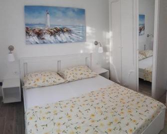 Apartments Villa Antony - Drvenik - Bedroom