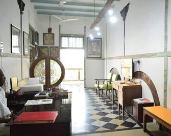 New Vasantashram - Mumbai - Restaurant