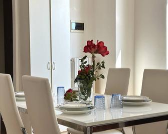 SE056 - Montemarciano, deliziosa mansarda con vista mare - Falconara Marittima - Sala pranzo