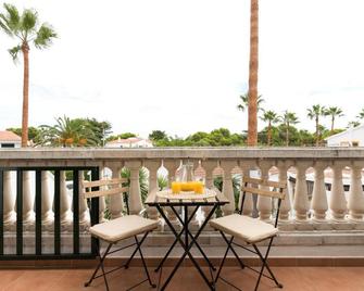 Moderno apartamento en Calan Bosch- C10 - Cala en Bosch - Balcó
