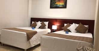 Hotel Europa - Iquitos - Bedroom